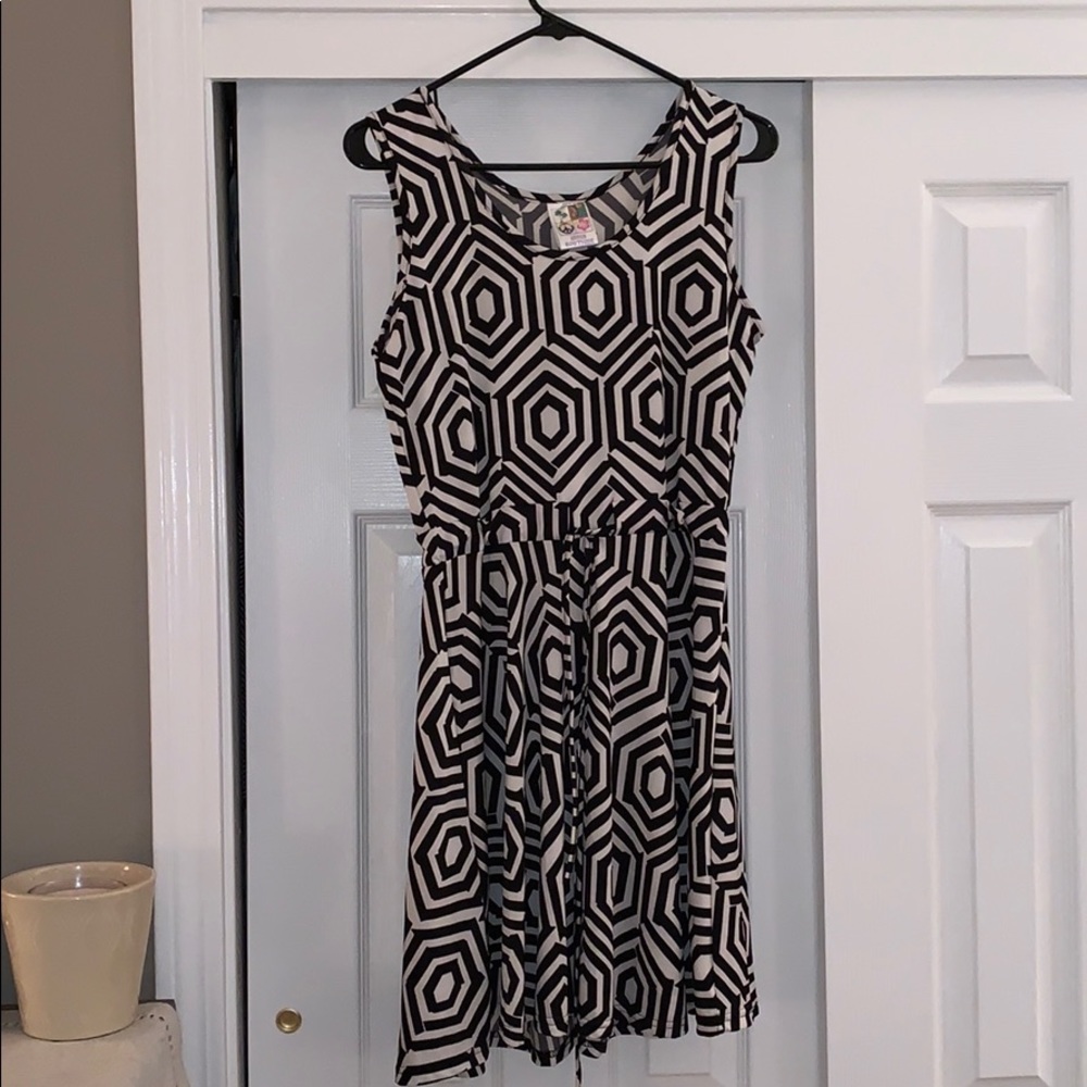 Black and white dress